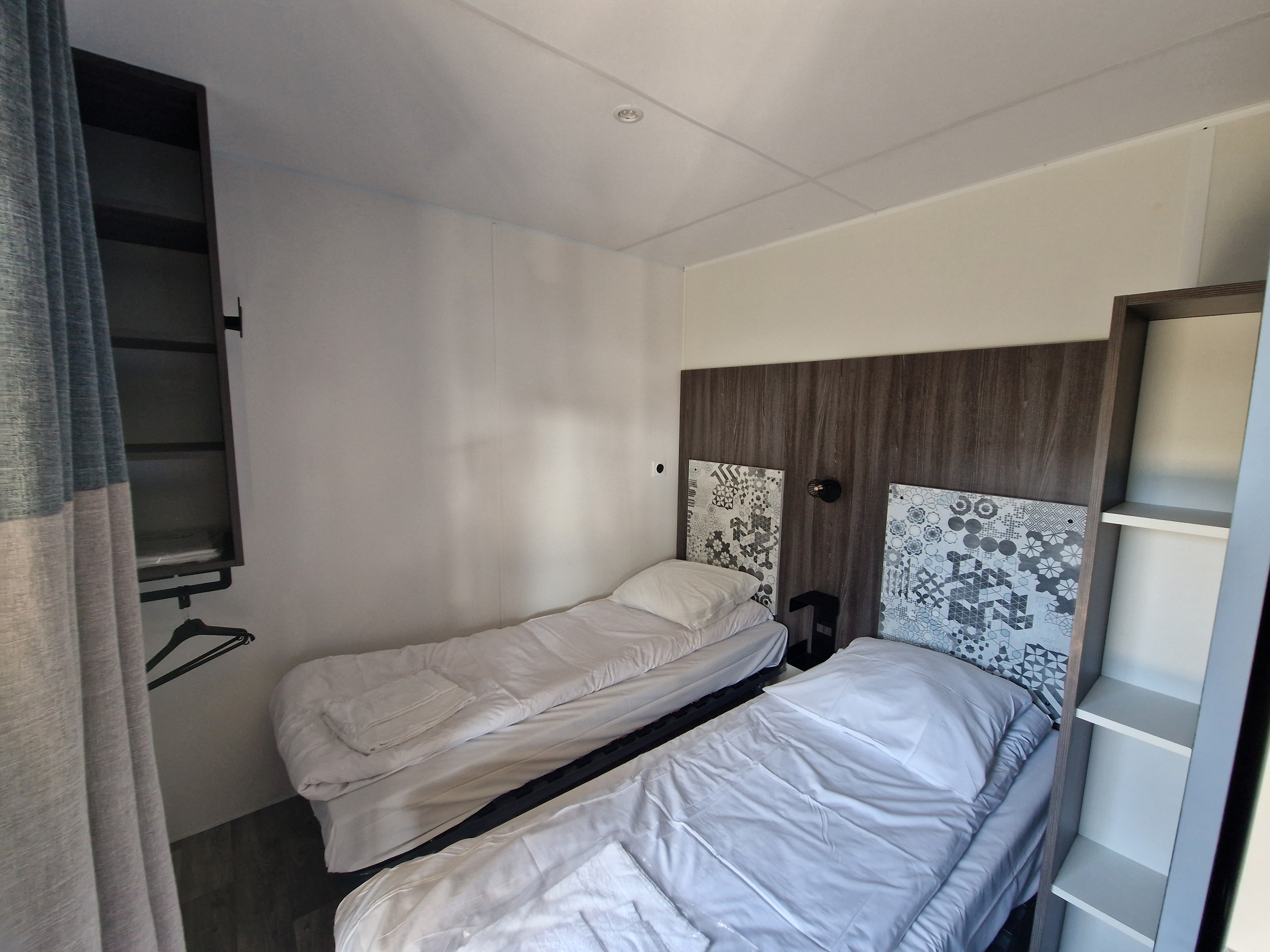 Luxus Cottage 2 Schlafzimmer 2 Badezimmer Zimmer mit Einzelbetten