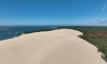 Visit La Teste-de-Buch