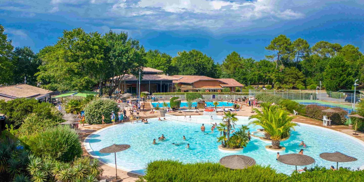 Swimming pool Arcachon Bay